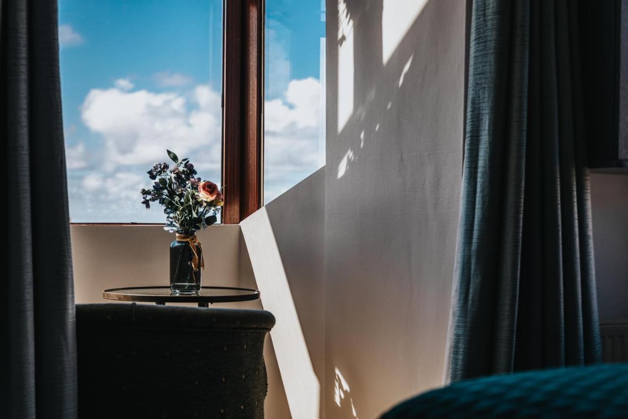 Bay View Hotel Килки Екстериор снимка