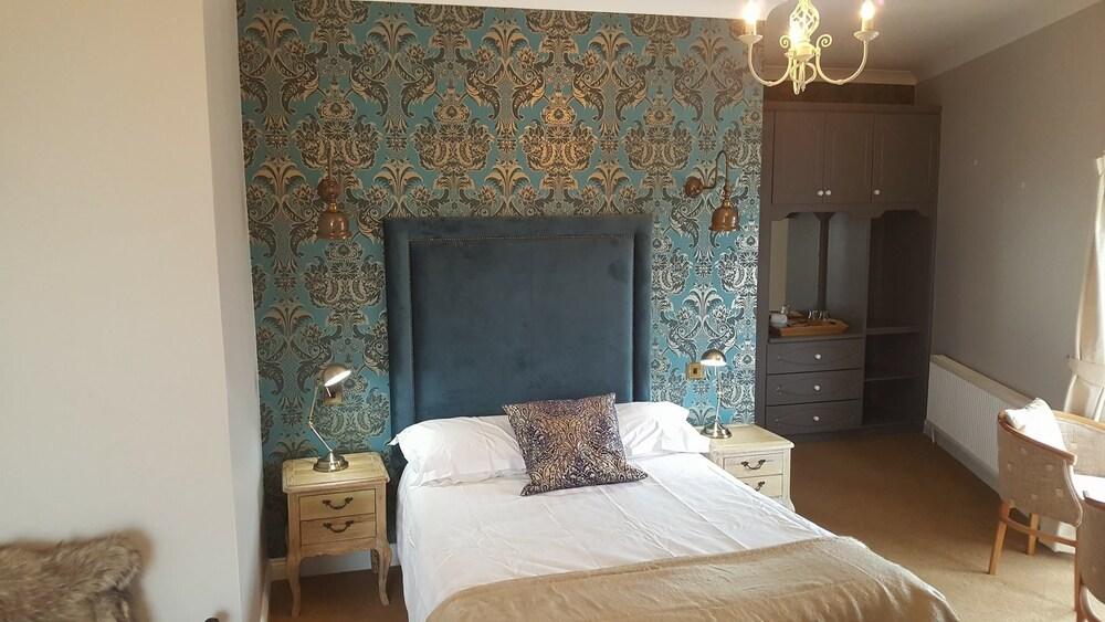 Bay View Hotel Килки Екстериор снимка